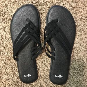 Sanuk sandals